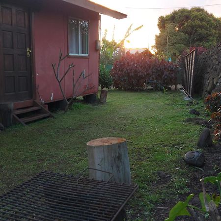 Uka Vaikava Hanga Roa Exterior foto