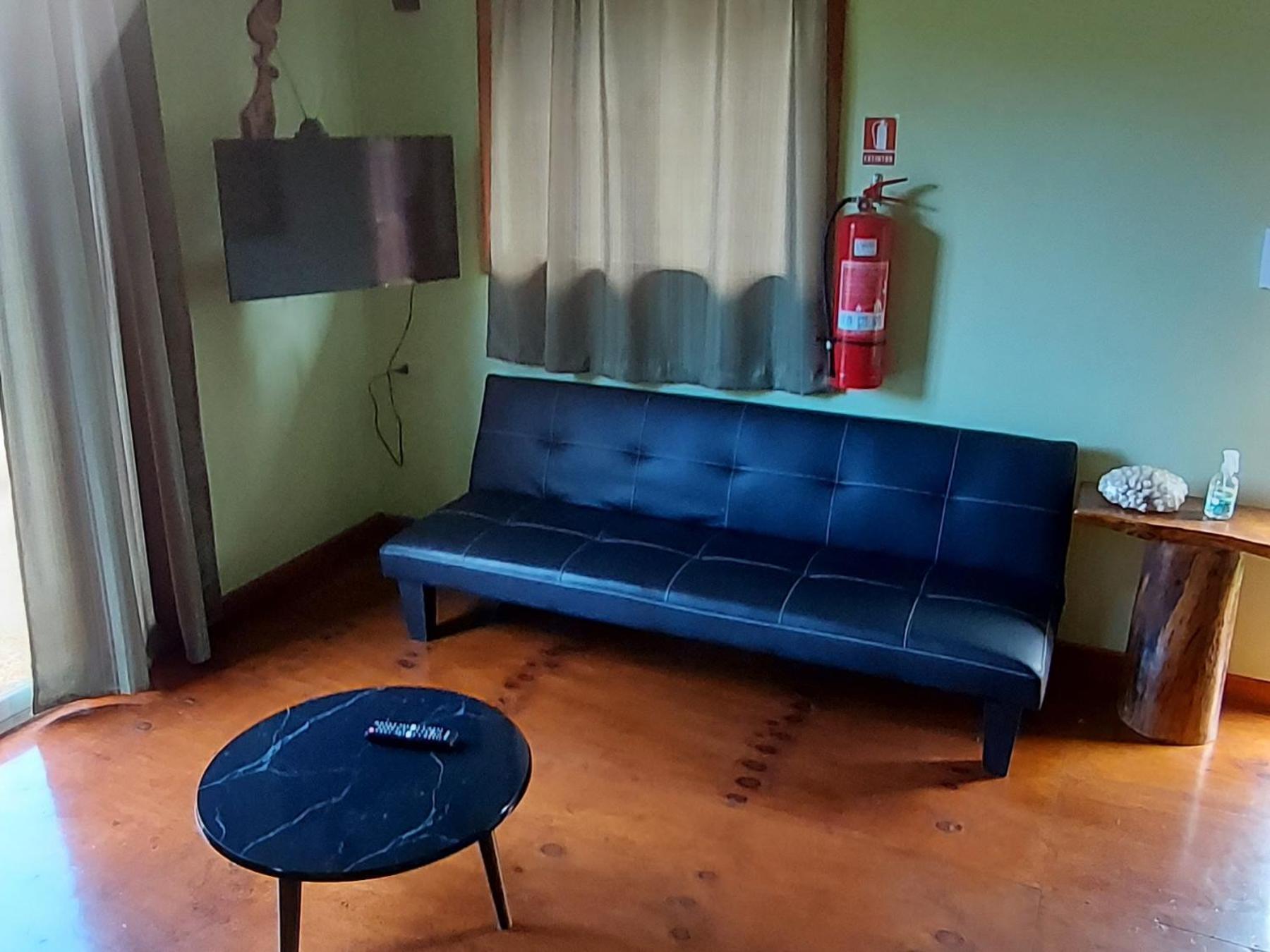 Uka Vaikava Hanga Roa Exterior foto
