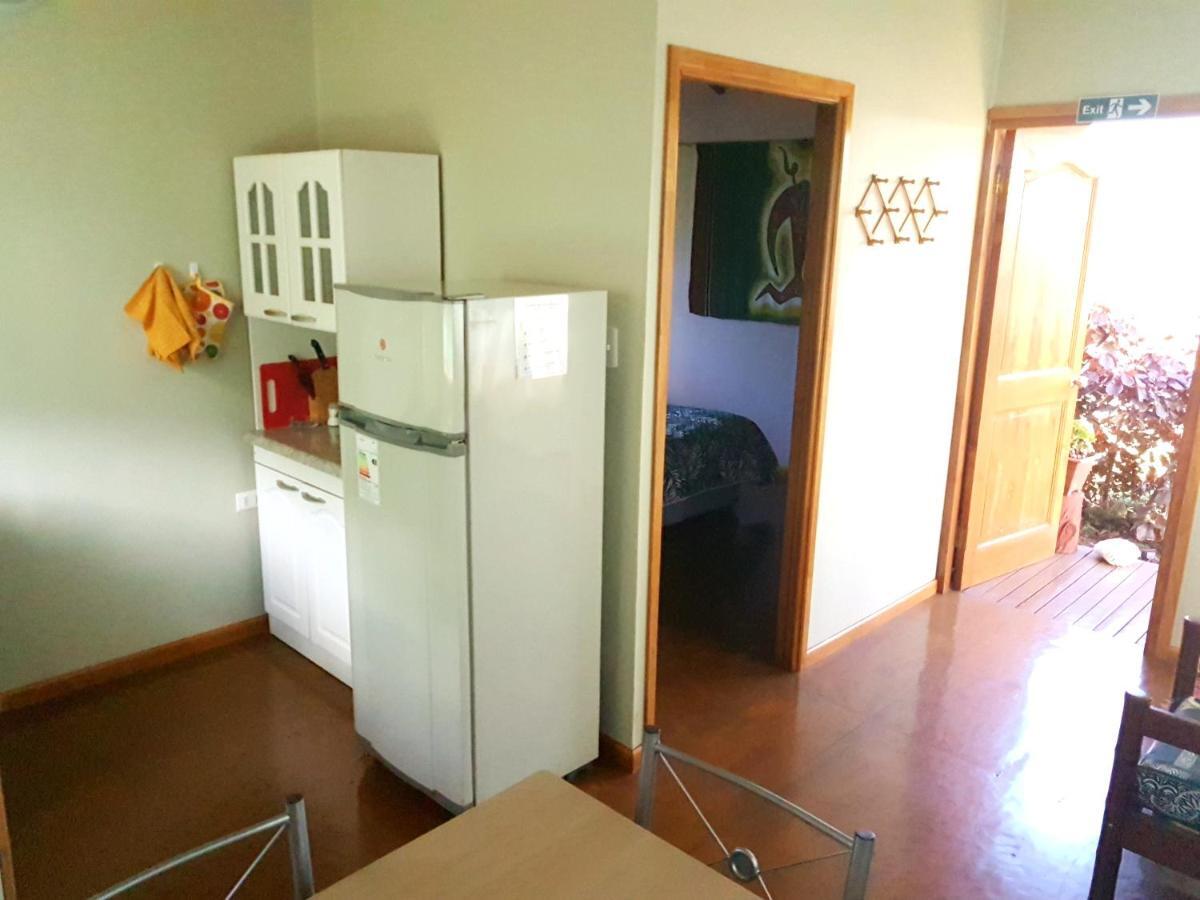 Uka Vaikava Hanga Roa Exterior foto